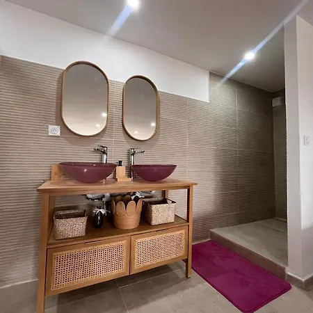 Apartment En Rez De Chaussee Bandol